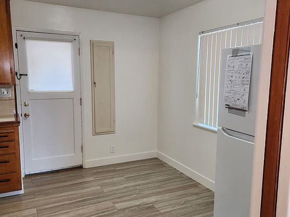 5th image of 404 N 19th St
