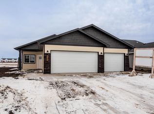 6282 87th Ave S, Horace, ND 58047