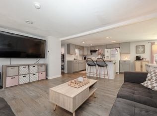 19 Middleton Rd, New Durham, NH 03855