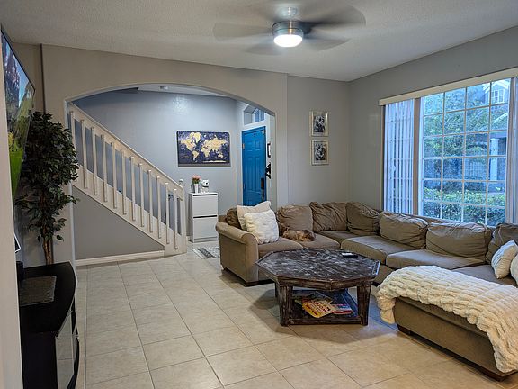 3rd image of 1815 Island Walk Dr