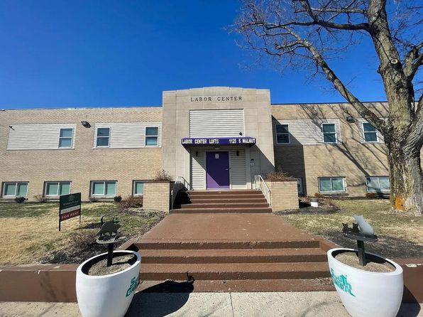 1125 S Walnut St #208