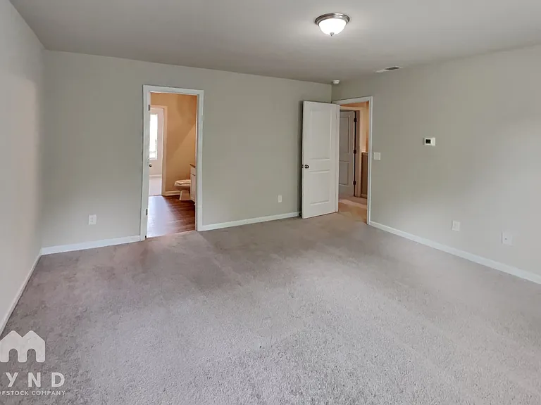 352 Indian Lake Trl — Photo 8