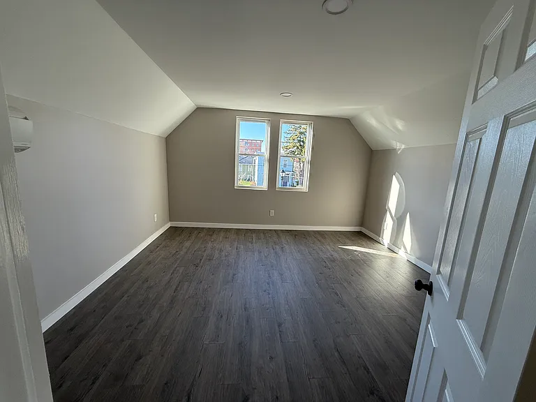 614 N McBride St #2 — Photo 2