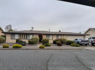 545 Mark Dr, Simi Valley, CA 93065