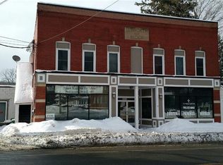 17 S Main St, Holland, NY 14080