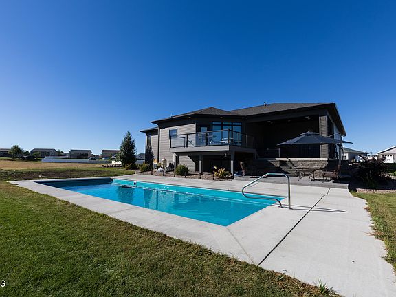 2nd image of 1208 Plains Bnd SE