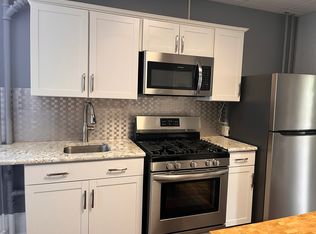203 Farnsworth Ave APT 2, Bordentown, NJ 08505