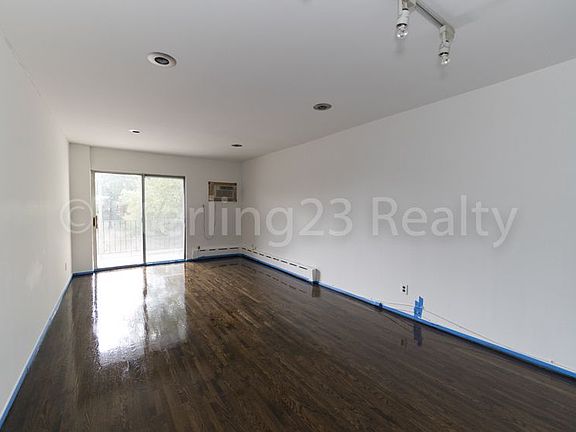 2nd image of 4211 Astoria Blvd APT 2A