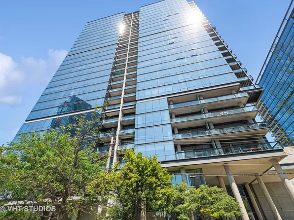 860 W Blackhawk St Unit 1005, Chicago, IL 60642