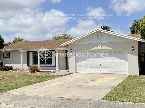 10745 SW 166th Ter