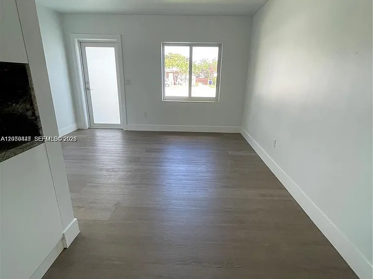 2856 SW 37th Ave #2856 — Photo 2