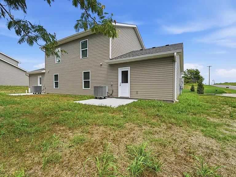 15405 Corbin Ct — Photo 16
