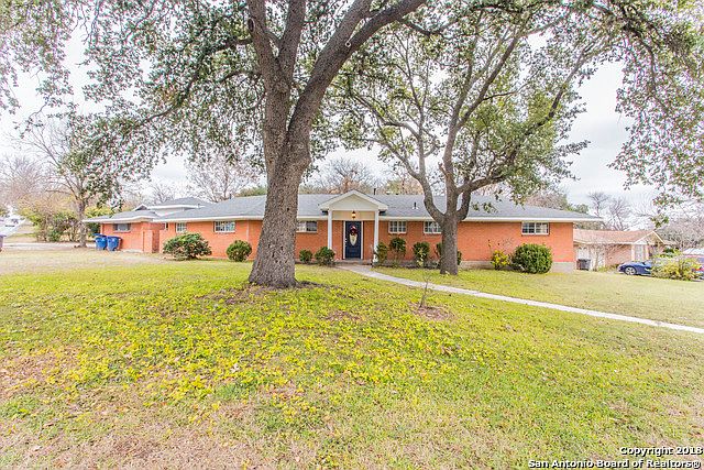 1st image of 3957 Willowbrook Dr