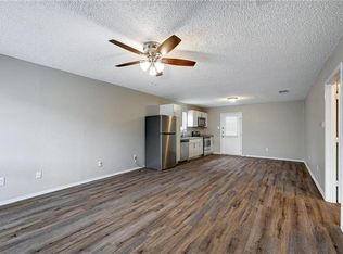 415 S Martin Luther King Jr Blvd APT A, Elgin, TX 78621