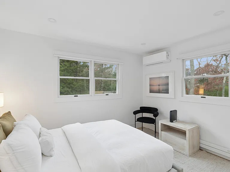 16 Central Ave — Photo 12