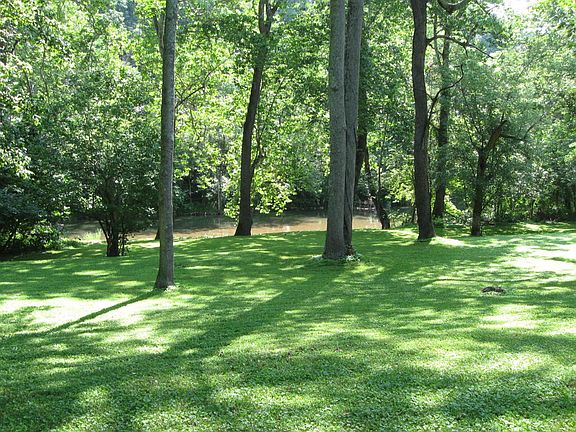 4th image of 5279 River Bend Ln
