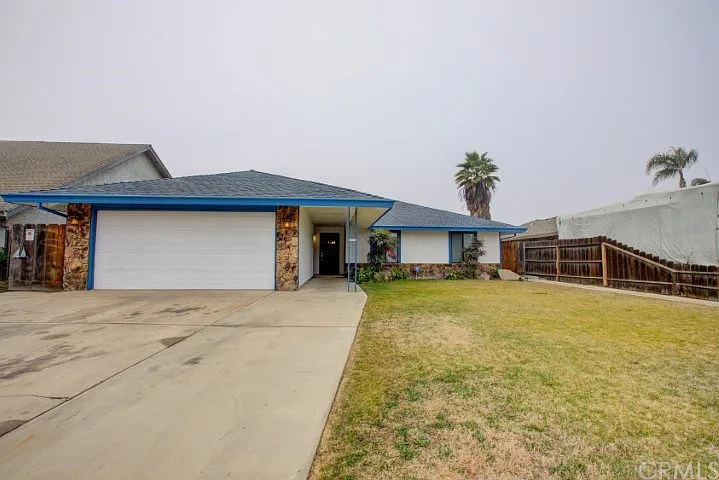 2419 Canal Dr photo 1