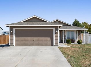 4215 Messara Ln, Pasco, WA 99301
