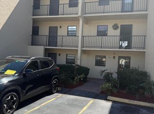 2025 Oleander Blvd #105, Fort Pierce, FL 34950