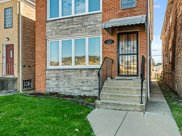 6017 W Montrose Ave, Chicago, IL 60634