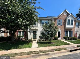 6871 Ridge Water Ct, Centreville, VA 20121