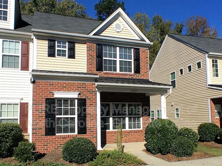 5637 Bent Creek Cir — Photo 1