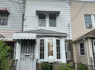 15070 Foch Blvd, Jamaica, NY 11434