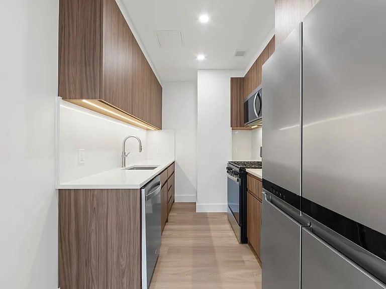 45-10 215th Pl #2B — Photo 3