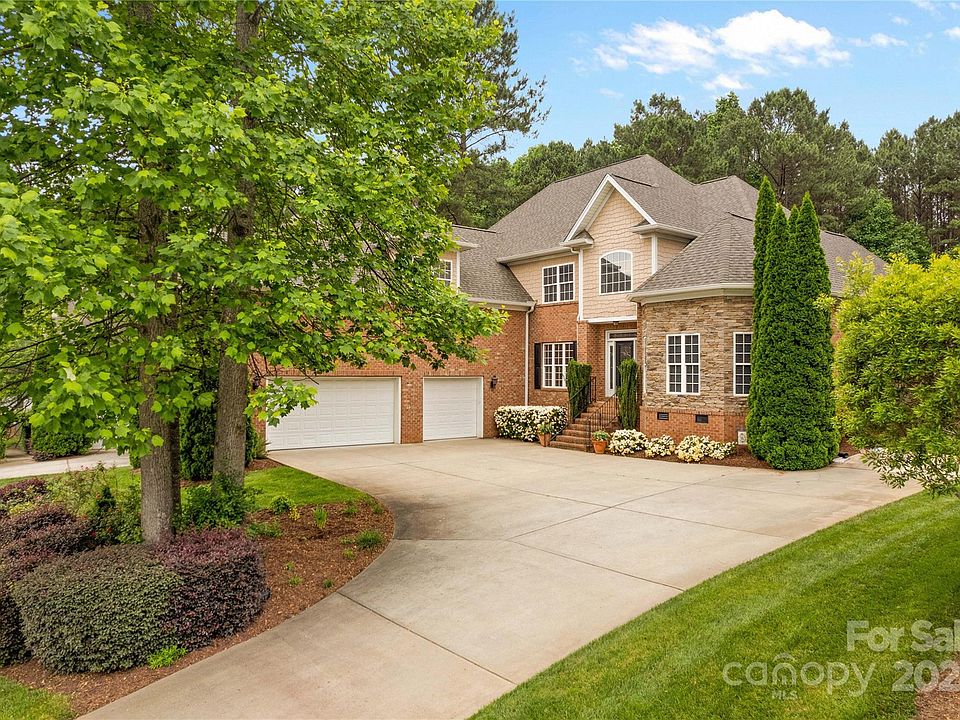 1st image of 151 Northington Woods Dr