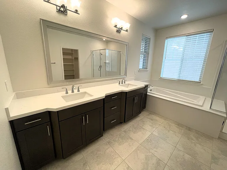 4650 Scenic Vista Dr — Photo 11
