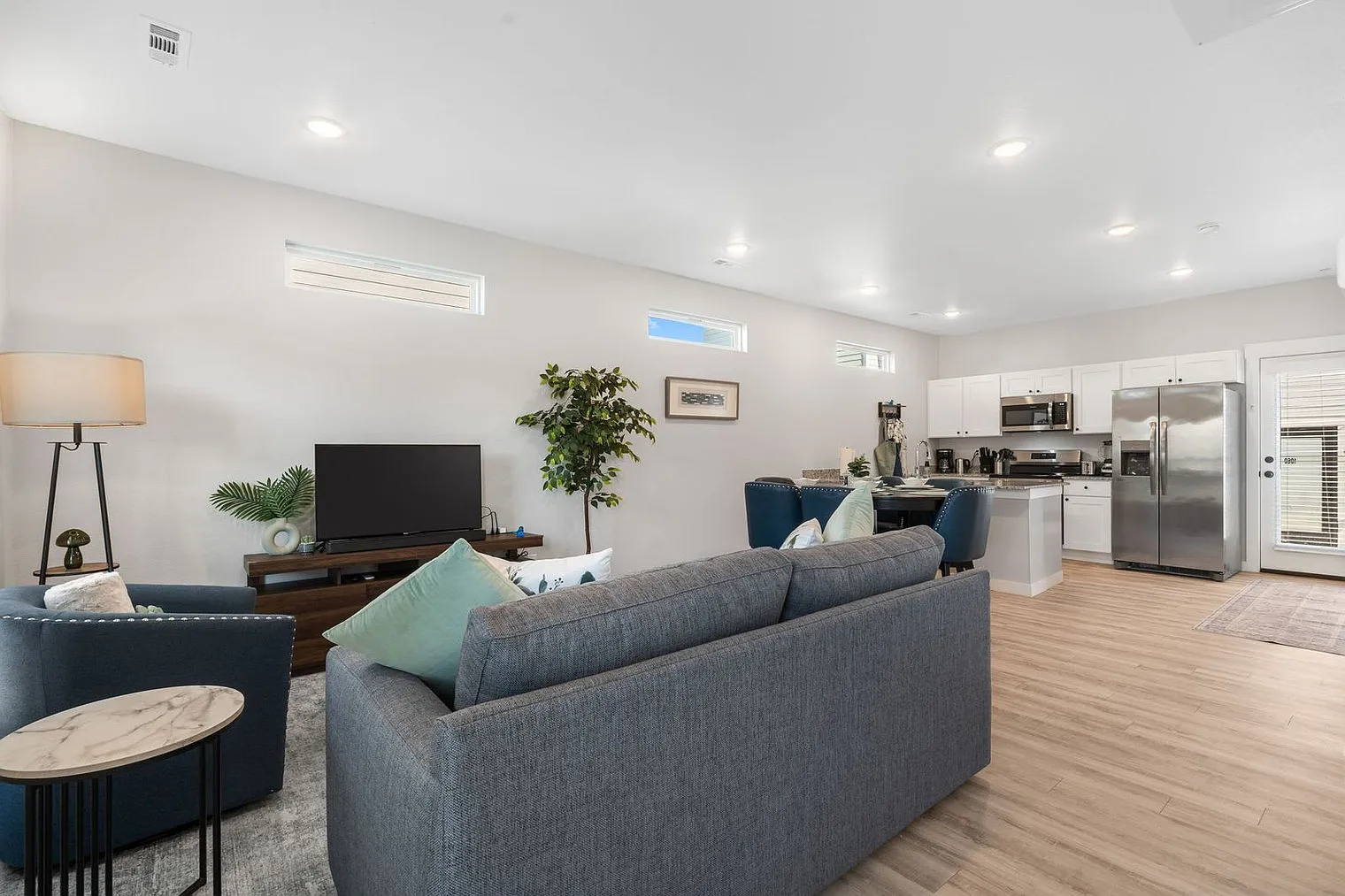 2 bed, 2.0 bath, 1248 sqft, $3,342 — Photo 1