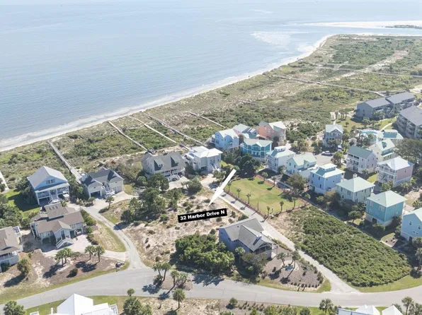 32 Harbor Drive N, Harbor Island, SC 29920