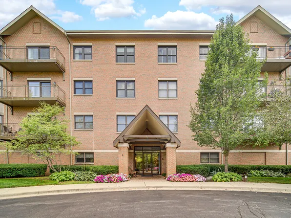 20 Trafalgar Sq Unit 210, Lincolnshire, IL 60069