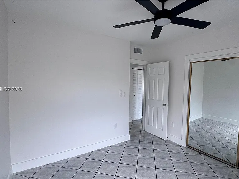 6090 W Flagler St #107 — Photo 9