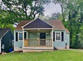 1102 Oak Knoll Ter SE, Atlanta, GA