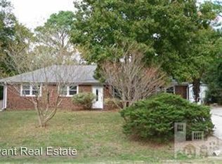 5125 Chaucer Dr, Wilmington, NC 28405