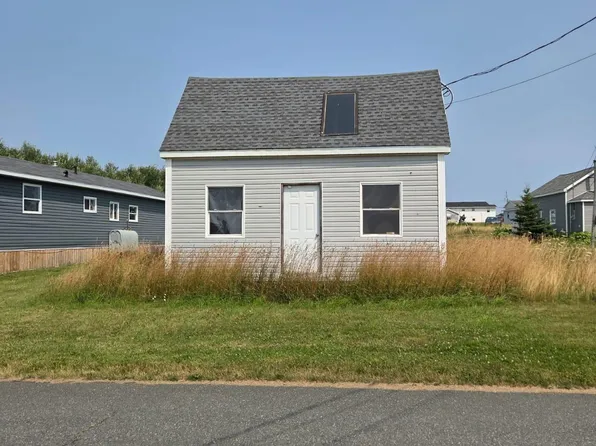 34 Young St, Sydney Mines, NS B1V 1V5