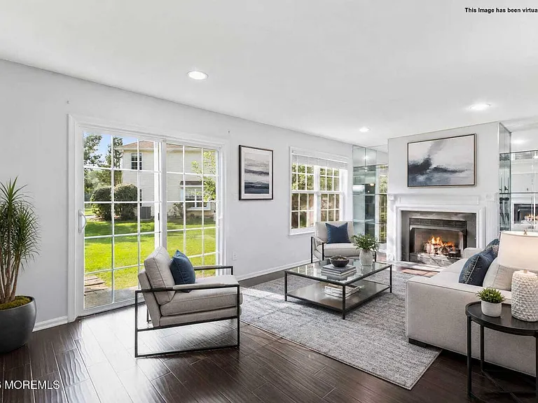 761 Banyan Ct — Photo 10
