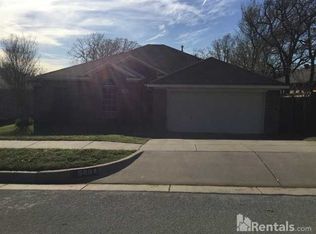 5604 Lasso Rd, Arlington, TX 76017