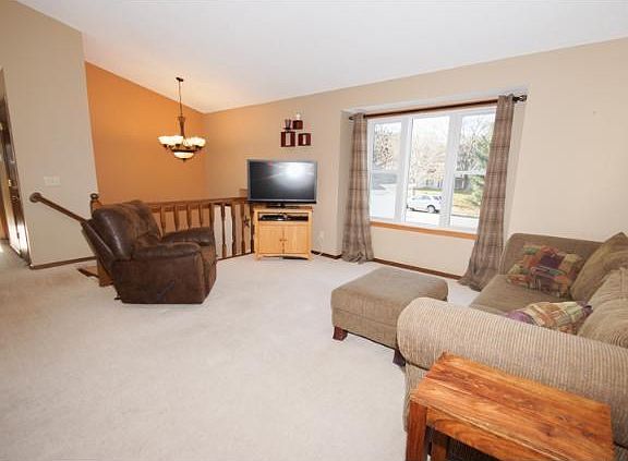 3rd image of 12963 Black Hills Dr