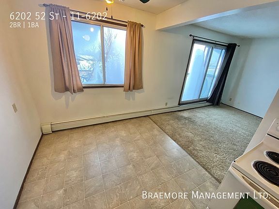 4th image of 6202 52nd St #11