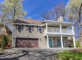 10701 Willy Ave, Algonquin, IL 60102