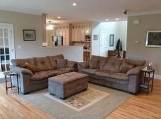 1828 Saint Andrews Cir, Blacksburg, VA 24060