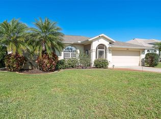 920 Rotonda Cir, Rotonda West, FL 33947
