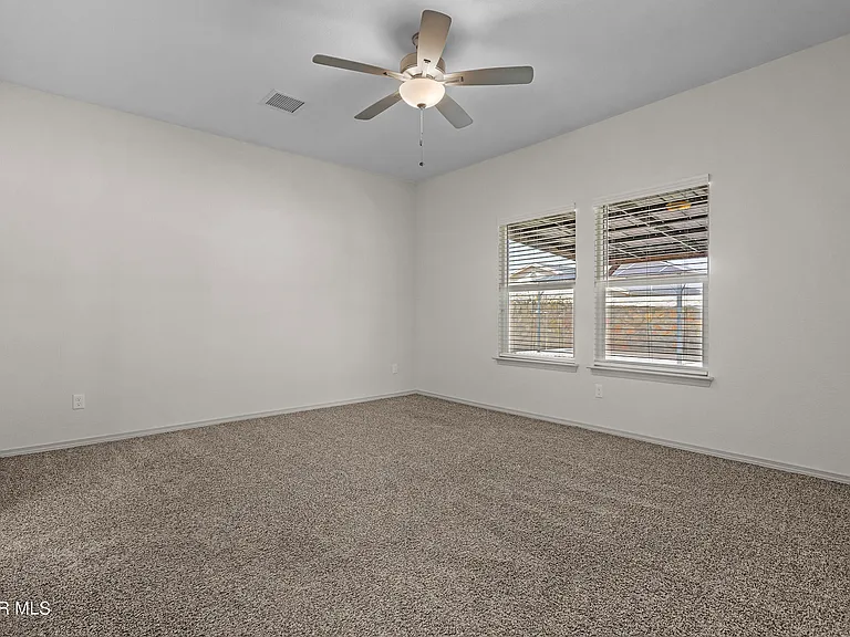 1117 Summer Rain St — Photo 18