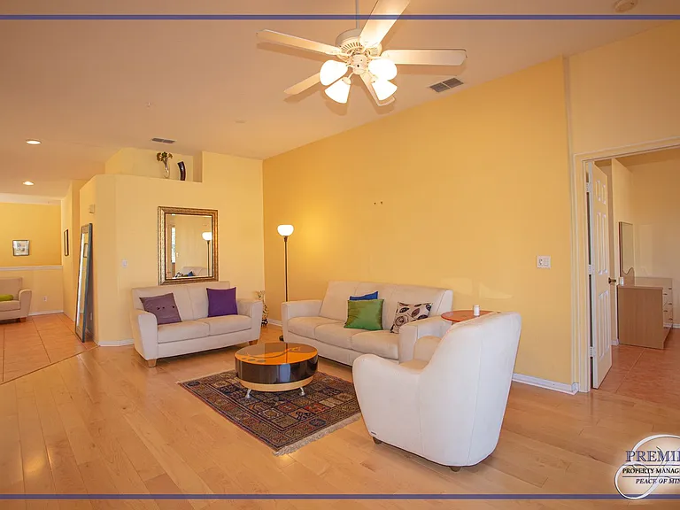 6855 Satinleaf Rd S #202 — Photo 22