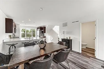 Building Photo - 8693 Orchid Dr #1