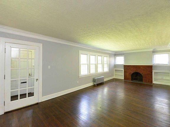 4th image of 2082 Braewick Dr