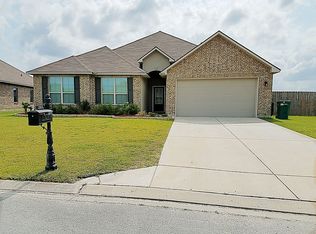 13816 Avocado Dr, Denham Springs, LA 70726