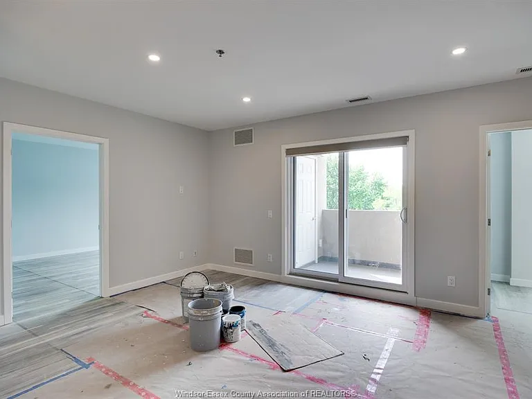 1500 Ouellette Ave #405 — Photo 17